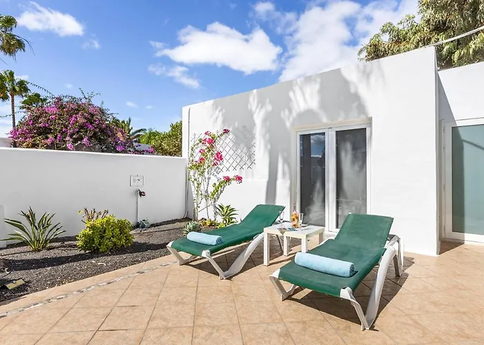 Peaceful Private Terrace & Views Villa *