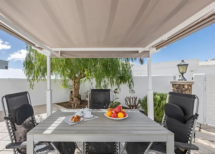 Peaceful Private Terrace & Views Villa